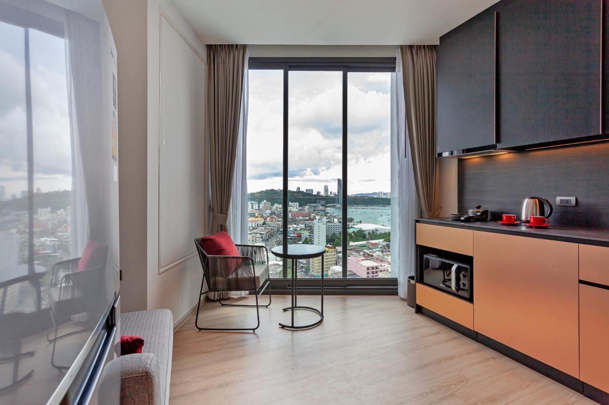 Edge Central Pattaya Sea View High Floor 23,26 Exterior photo
